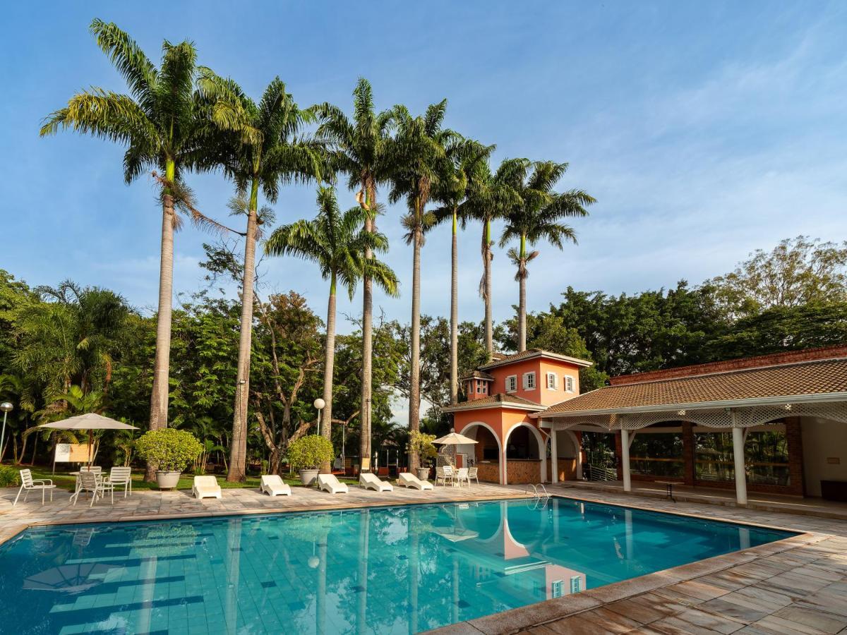 Carlton Suites ليميرا المظهر الخارجي الصورة