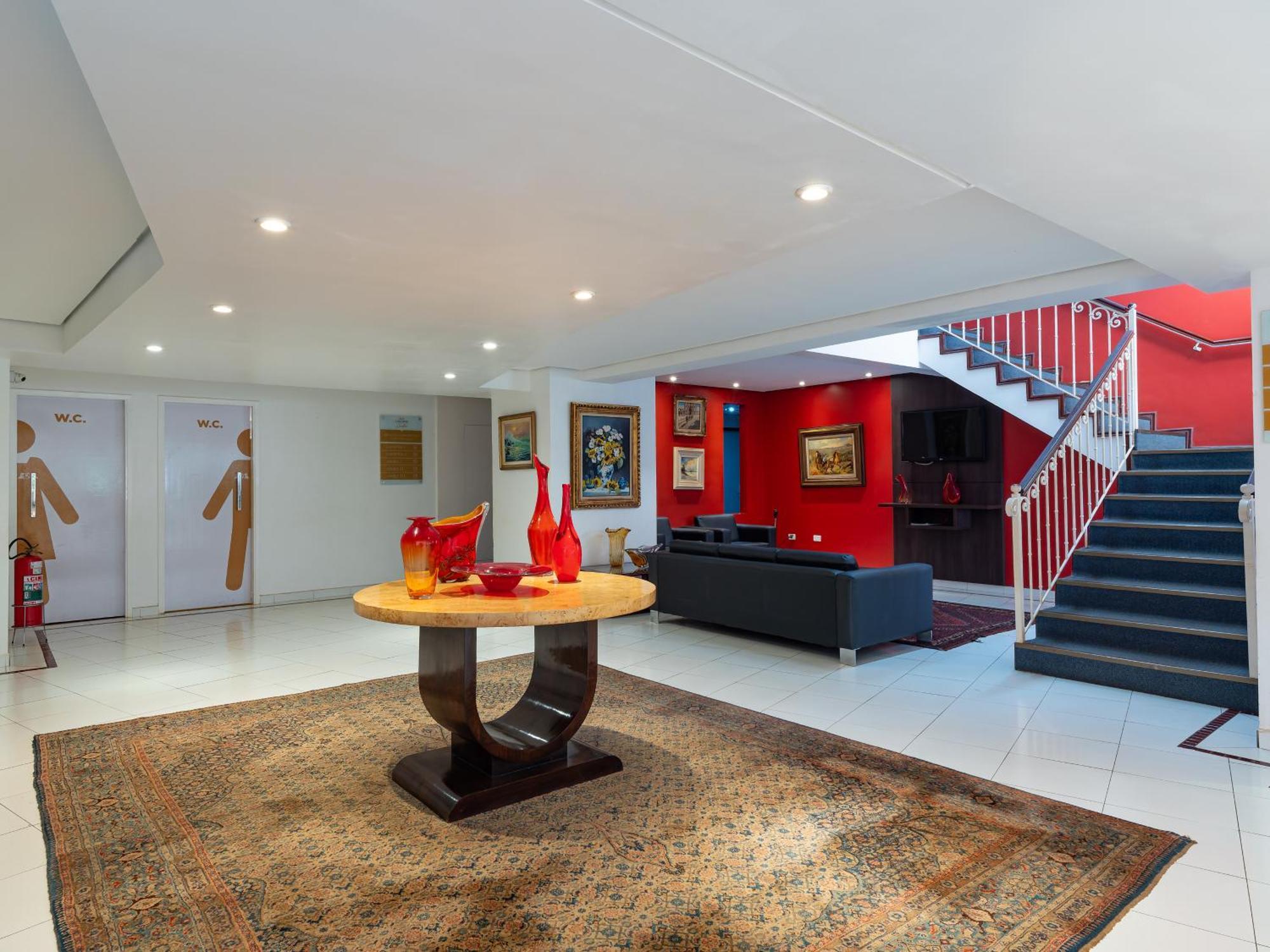 Carlton Suites ليميرا المظهر الخارجي الصورة